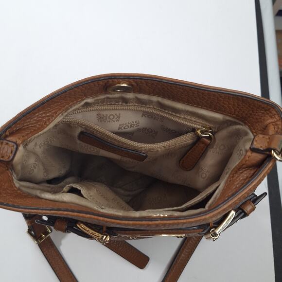 Michael Kors Purse Hamilton Brown/Tan Pebbled Leather Crossbody Shoulder Bag - Picture 5 of 14